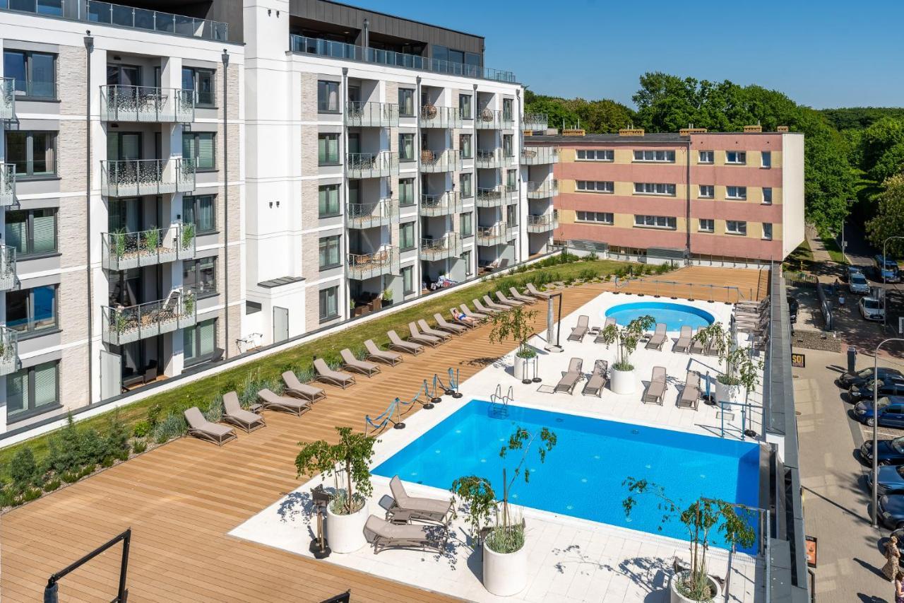 Nadmorskie Tarasy Apartament Wave Surfingbird Kołobrzeg Exteriör bild